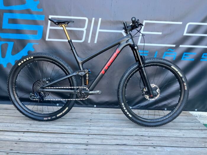 TREK TOP FUEL 29 Carbono