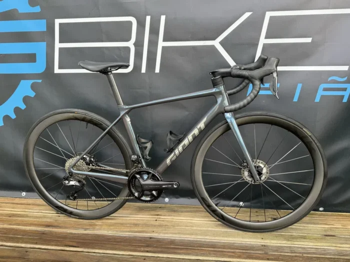 Bicicleta giant TCR pro 2025